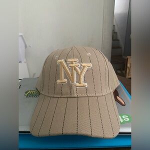 New Tan beige striped Baseball Hat with NY New York Logo